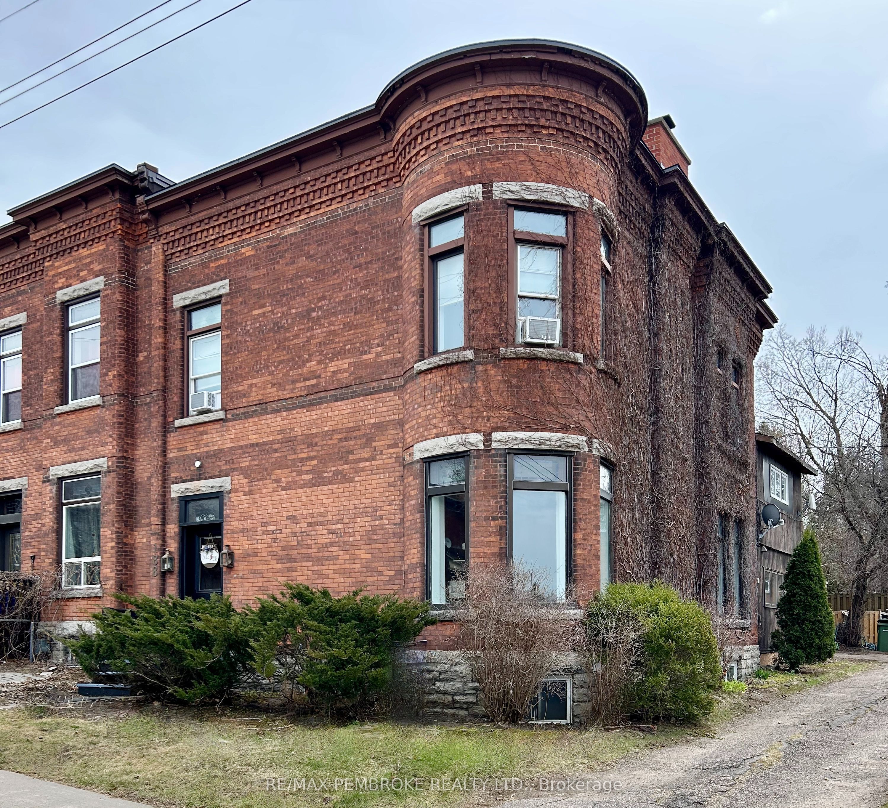 188 Esther Street, Pembroke, ON, K8A 3C2