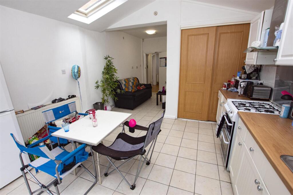 Harborne Park Road, Birmingham, West Midlands, B17 photo 4