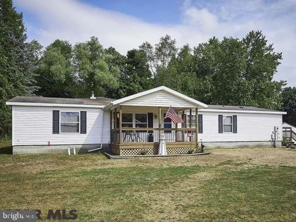 103 Lawton Street, Madera, PA 16661