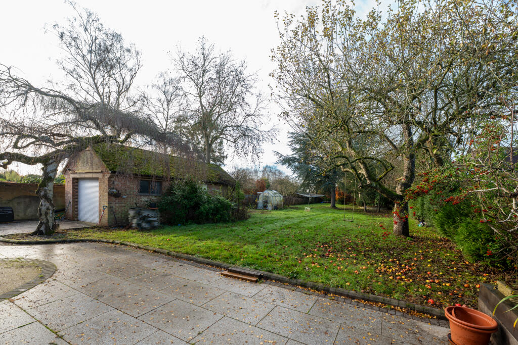 Additional image 22 of Upper Green Road, Tewin, AL6