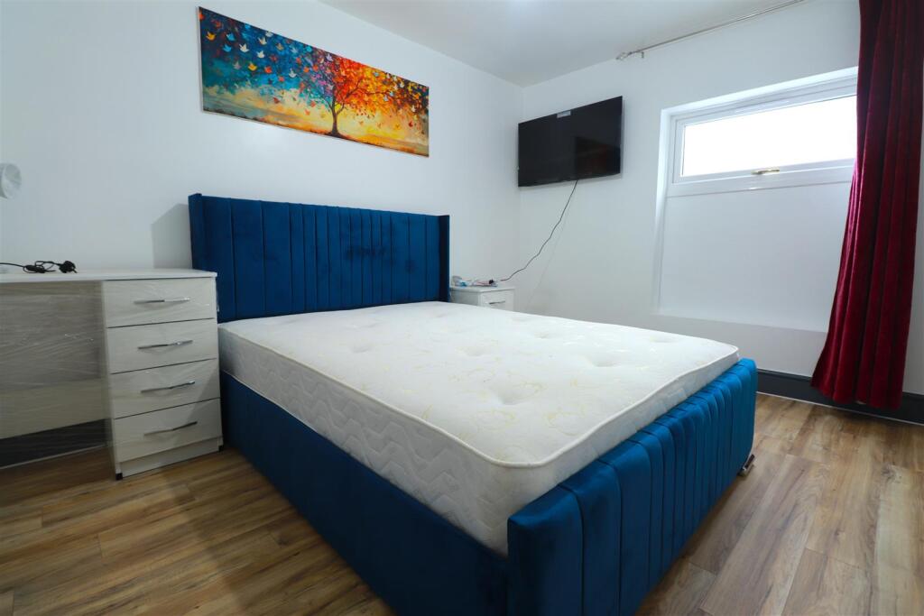 Room 2,  Huntly Road, Birmingham