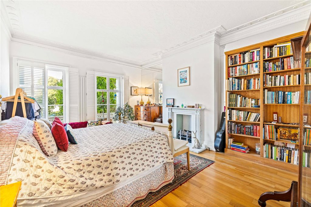 2 bed flat for saleMontpelier Crescent, Brighton, East Sussex BN1 photo 4