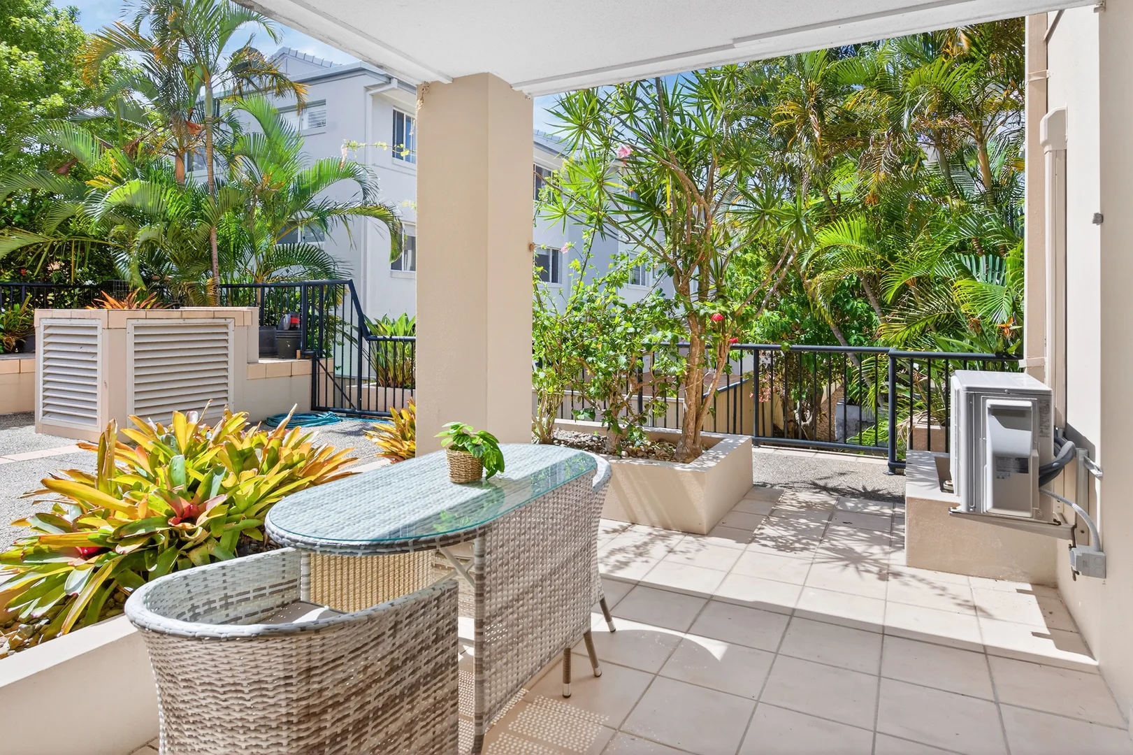Additional image 15 of 4/47 Bayview Street, Runaway Bay QLD 4216