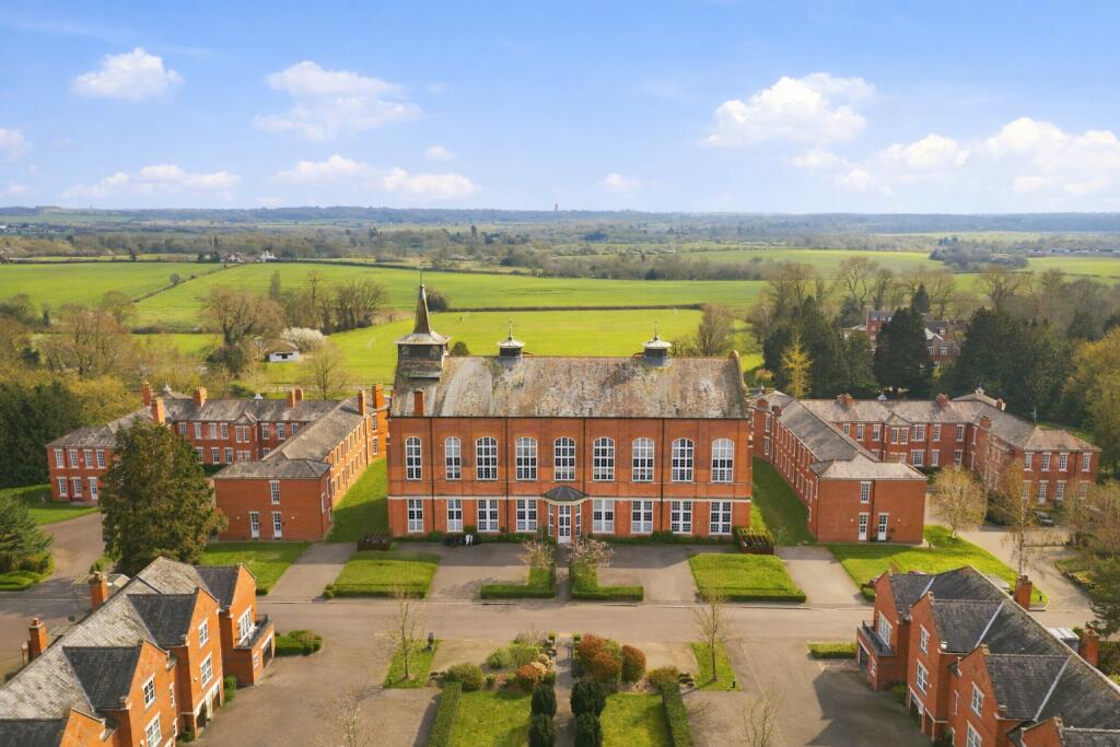 West Hall, Beningfield Drive, Napsbury Park, St. Albans, AL2