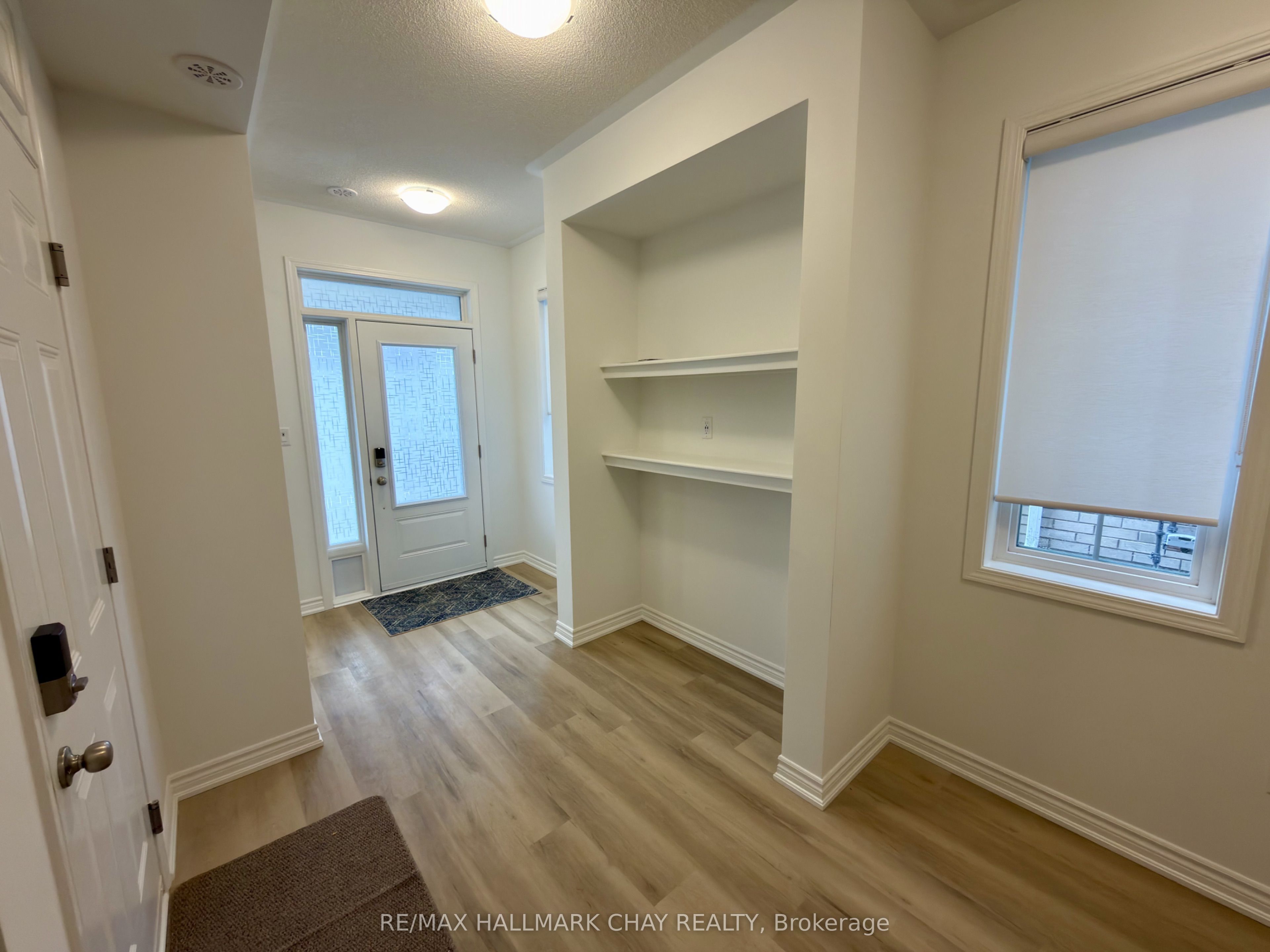 81 Vinewood Crescent, Barrie, ON, L9J 0B7 photo 5