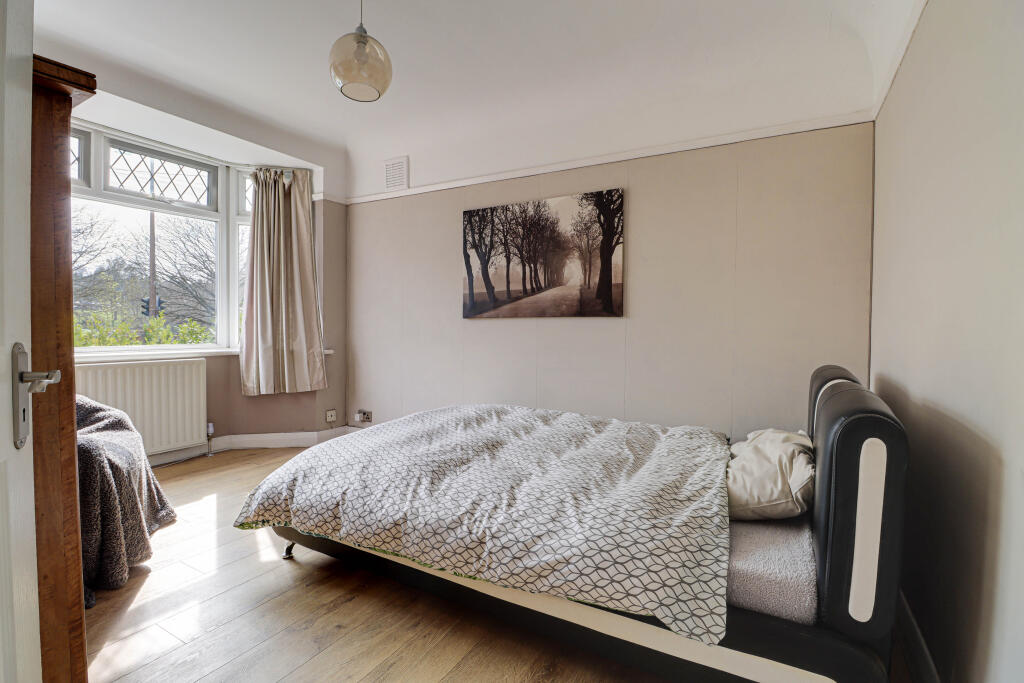 Additional image 6 of Batchwood Drive, St. Albans, Hertfordshire, AL3