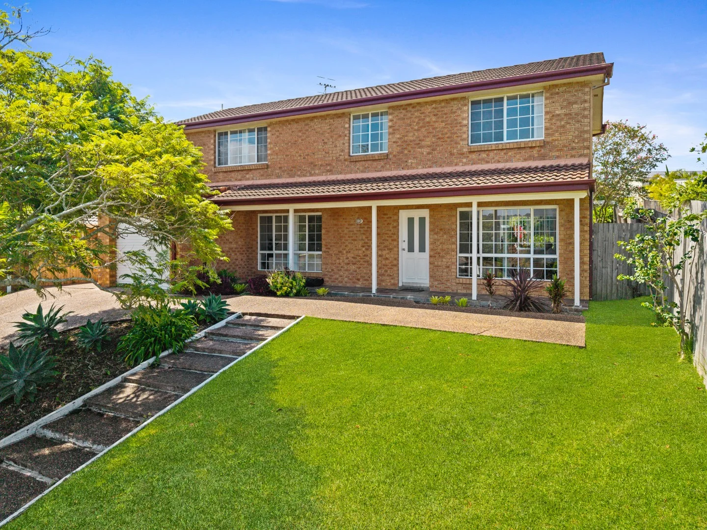 15 Pendant Parade, Killarney Vale NSW 2261