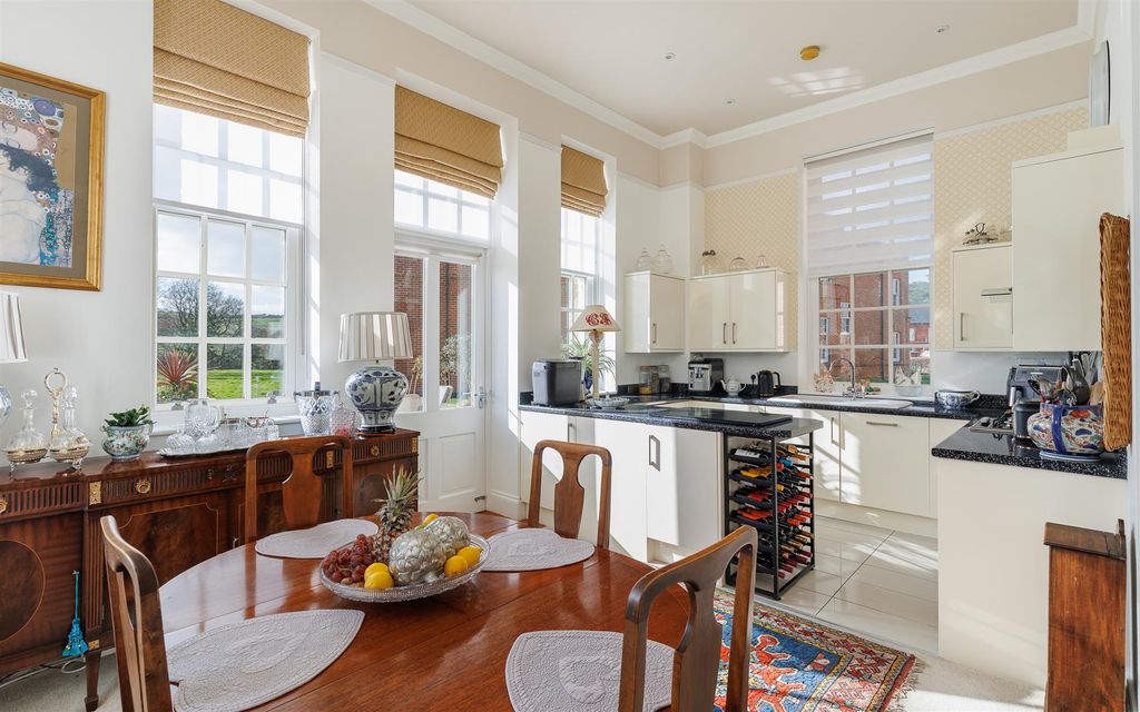 Additional image 14 of 2 bed flat for saleGatcombe, Nr Newport, Isle Of Wight PO30