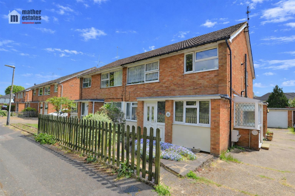 Poplars Close, Ellenbrook, Hatfield
