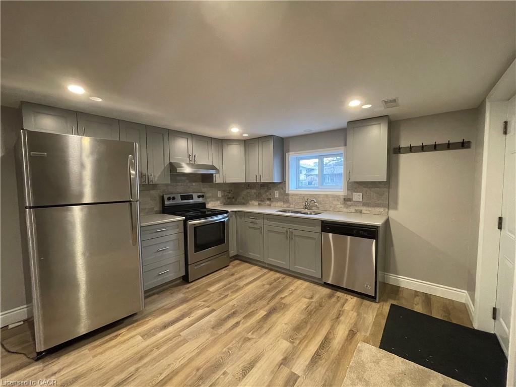 Additional image 3 of LOWER-124 Forest Hill Drive, Kitchener, ON, N2M 4G3