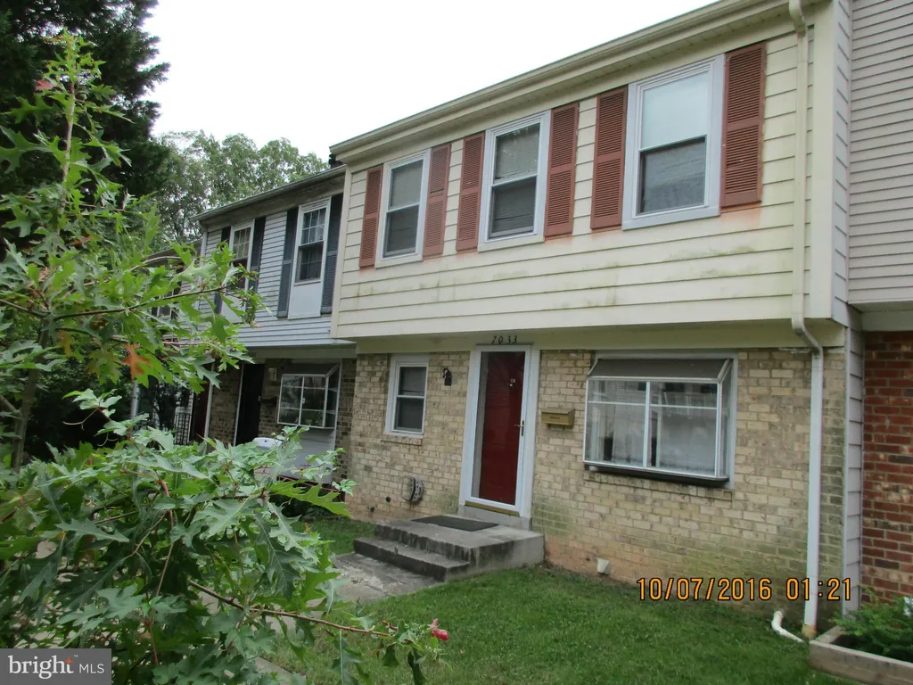 7033 Woodstream Lane, Lanham, MD 20706