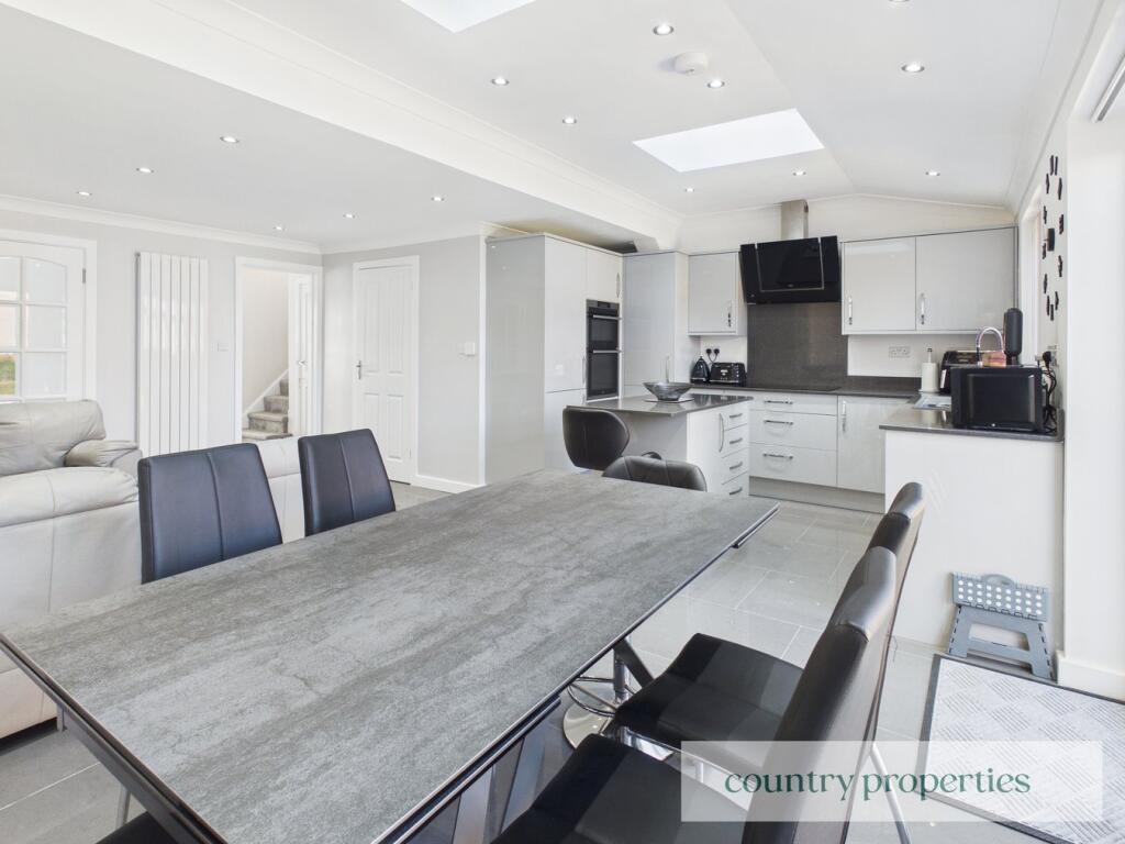Additional image 7 of Wheatley Close, Welwyn Garden City, AL7