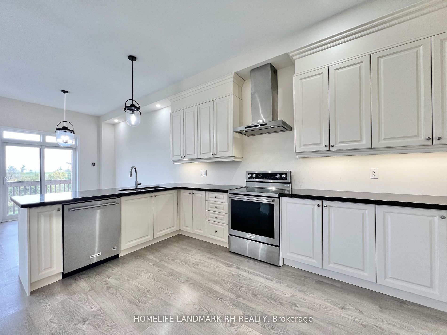 Additional image 5 of 28 Elyse Court, Aurora, ON, L4G 2C9