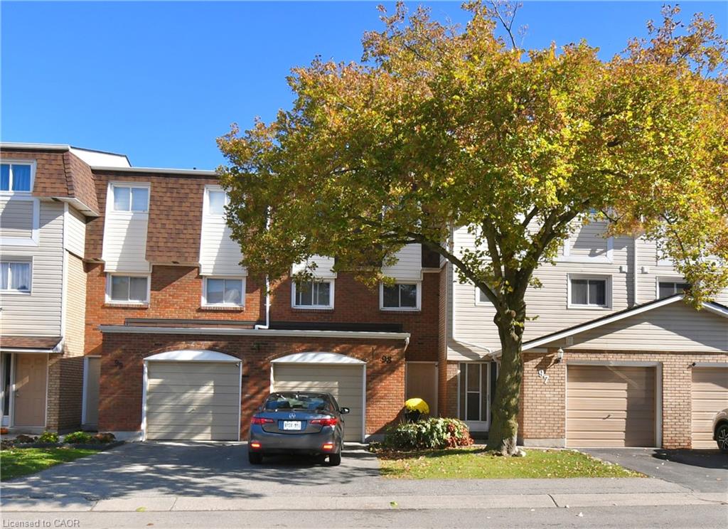 98-11 Harrisford Street, Hamilton, ON, L8K 6L7