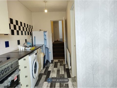 Kent St, Cardiff CF11