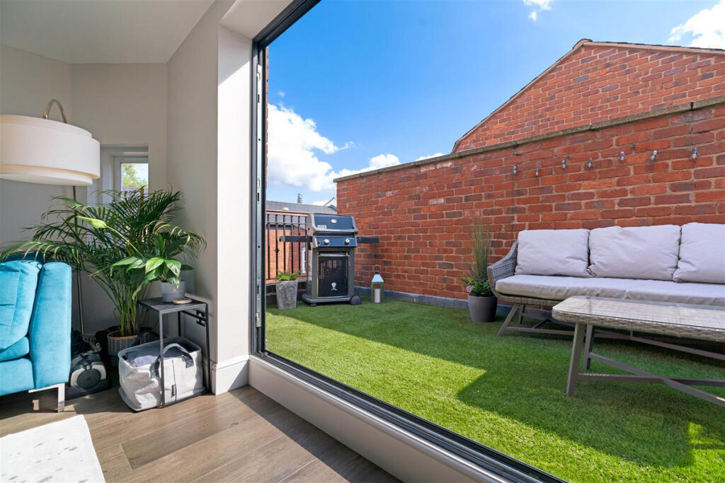 Additional image 35 of Warstone Lane, Birmingham, West Midlands B18 6NZ