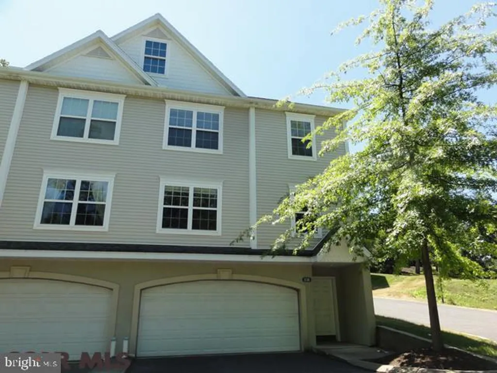 136 Kenley Court, State College, PA 16803