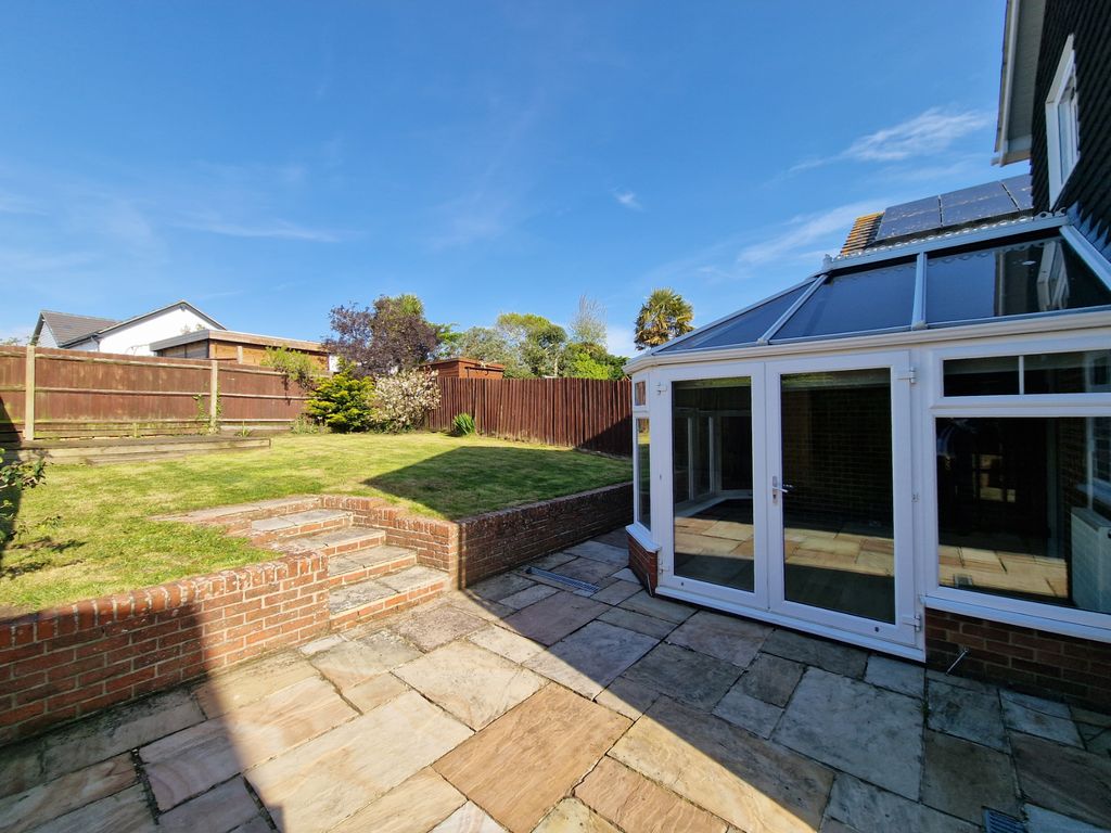 Additional image 11 of 4 bed detached house for saleSamber Close, Lymington SO41