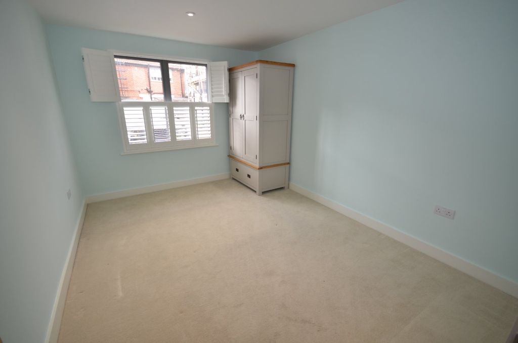 Additional image 7 of 2 bed flat for saleBrown Street, Salisbury, Wiltshire SP1