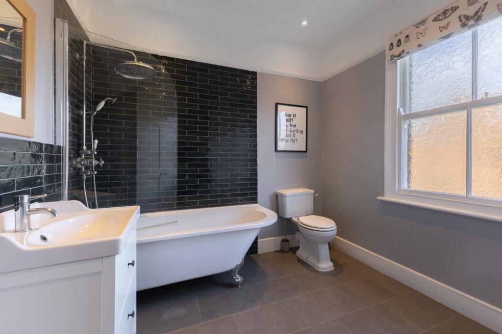 Additional image 8 of Wordsworth Road, Harpenden, Hertfordshire