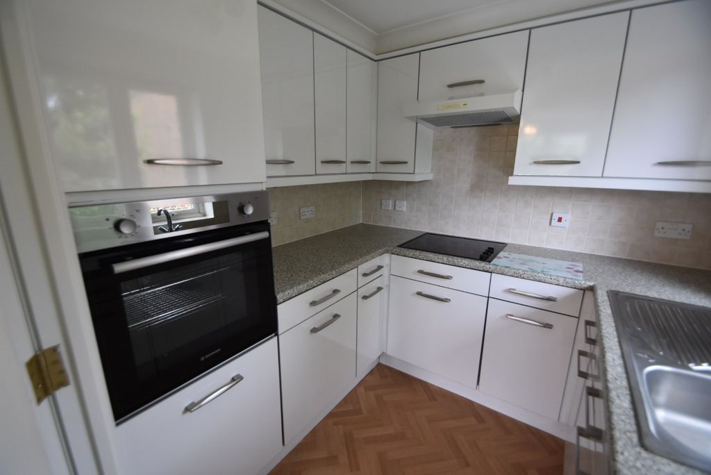 Additional image 10 of 1 bed flat for saleSpringwell, Havant, Hampshire PO9