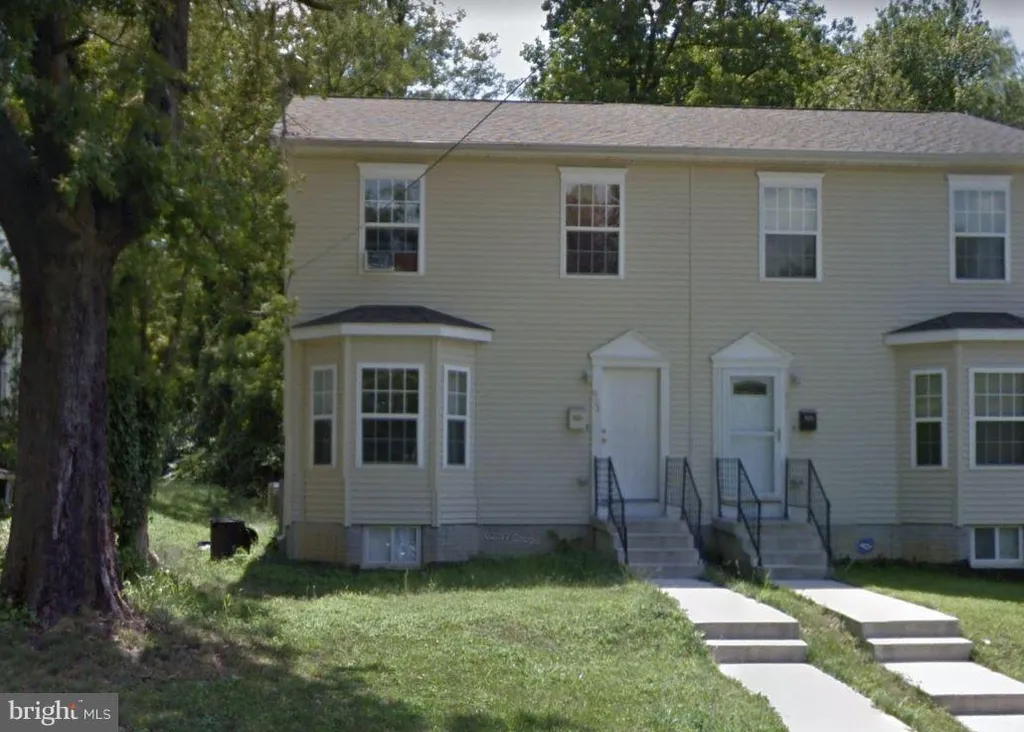 923 43rd Street E, Baltimore, MD 21212