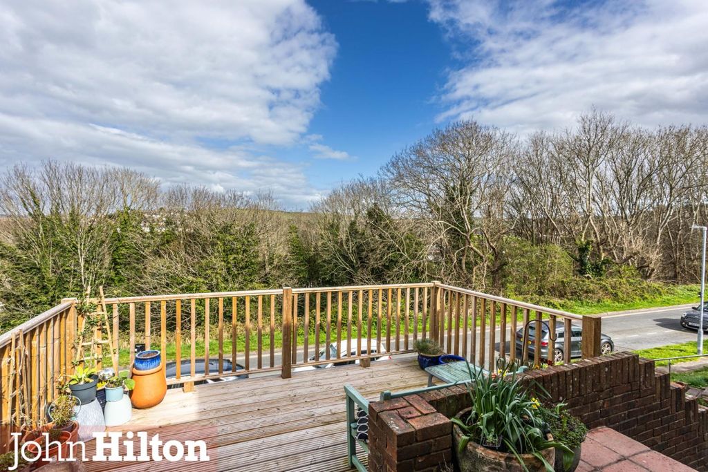 Additional image 3 of 3 bed semi-detached house for saleJevington Drive, Brighton BN2