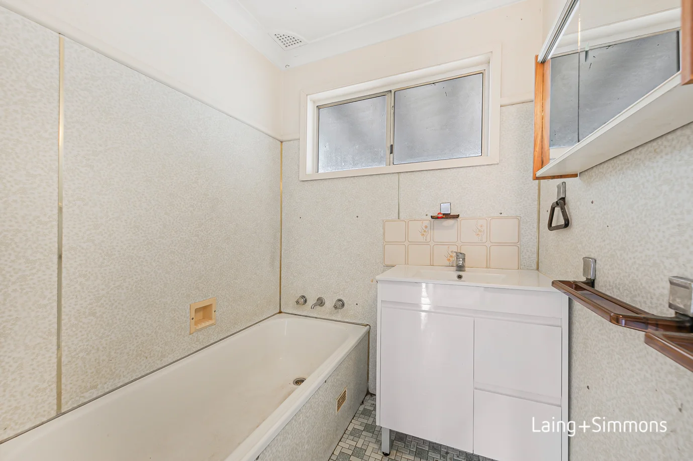 Additional image 5 of 5 Dollin Street, Colyton NSW 2760