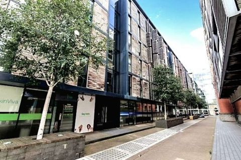 212 Burton Place, Manchester M15