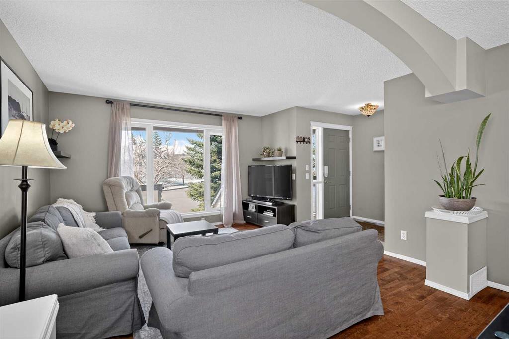 Additional image 4 of 20 Inverness Grove SE, Calgary, AB, T2Z3E6