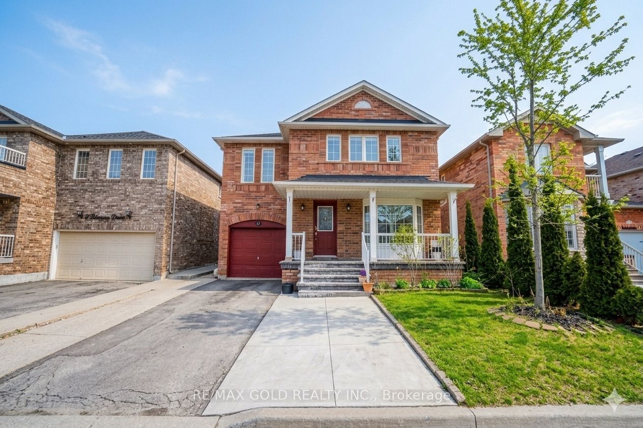 11 Schooner Drive, Brampton, ON, L7A 2Y9