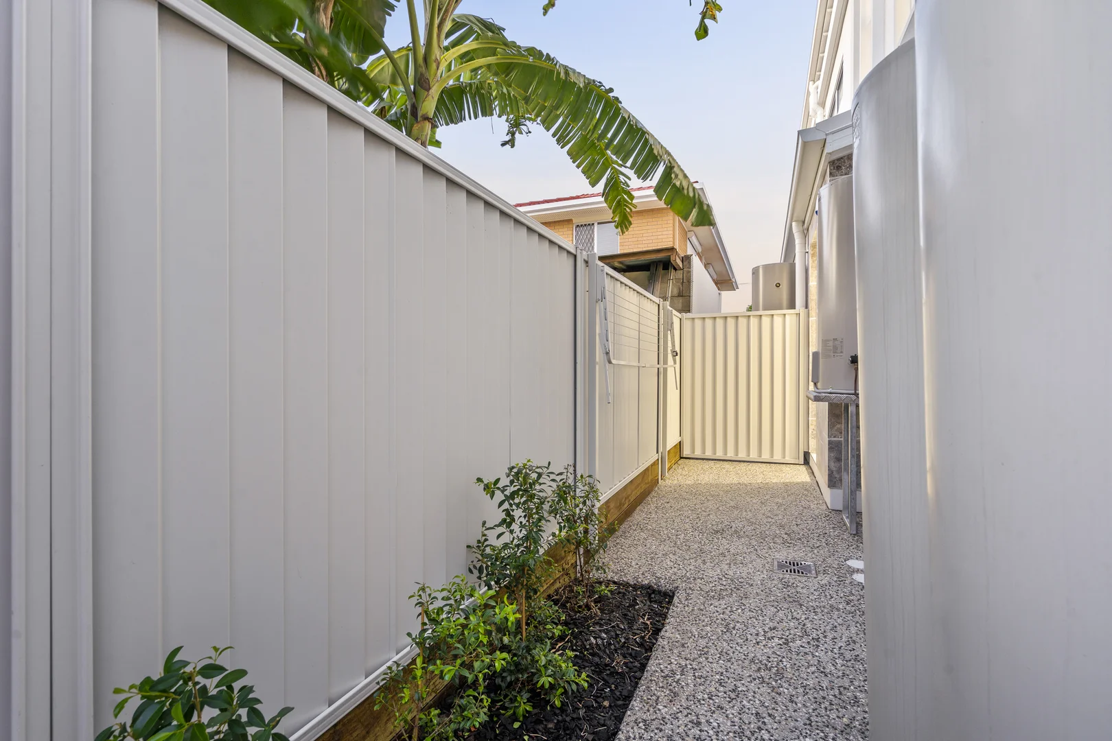 Additional image 20 of 4/14 Victor Avenue, Paradise Point QLD 4216