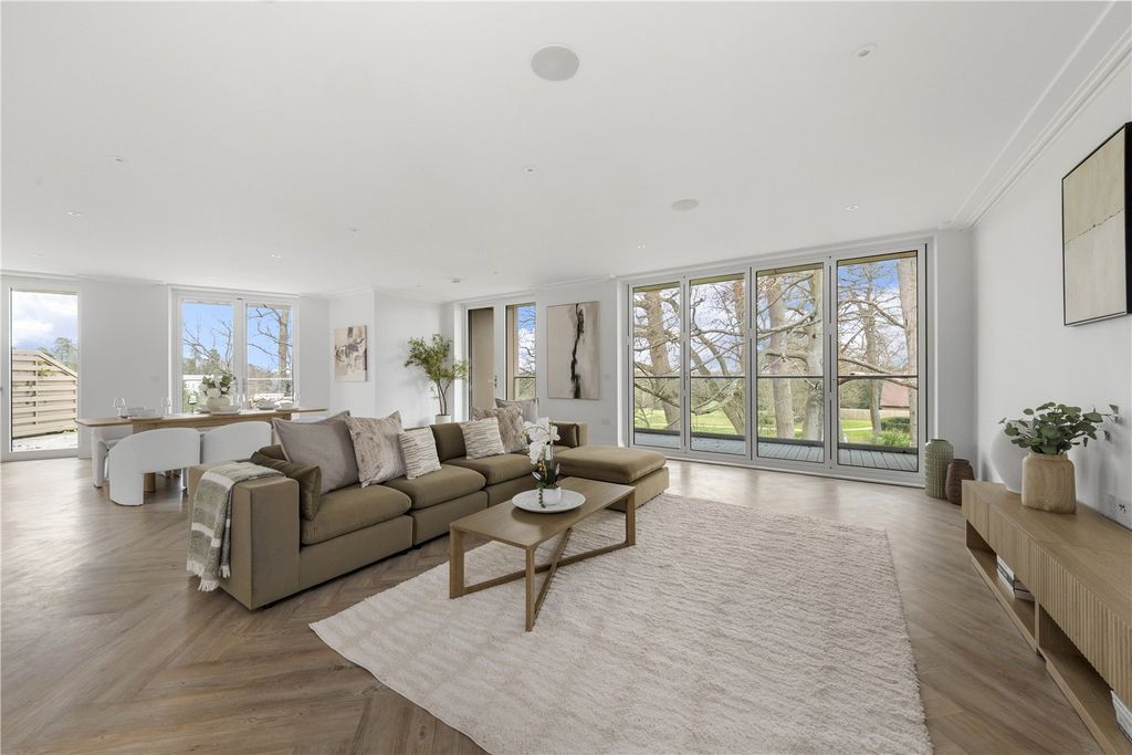 Additional image 13 of 3 bed flat for saleMadeira Walk, Ascot, Berkshire SL5