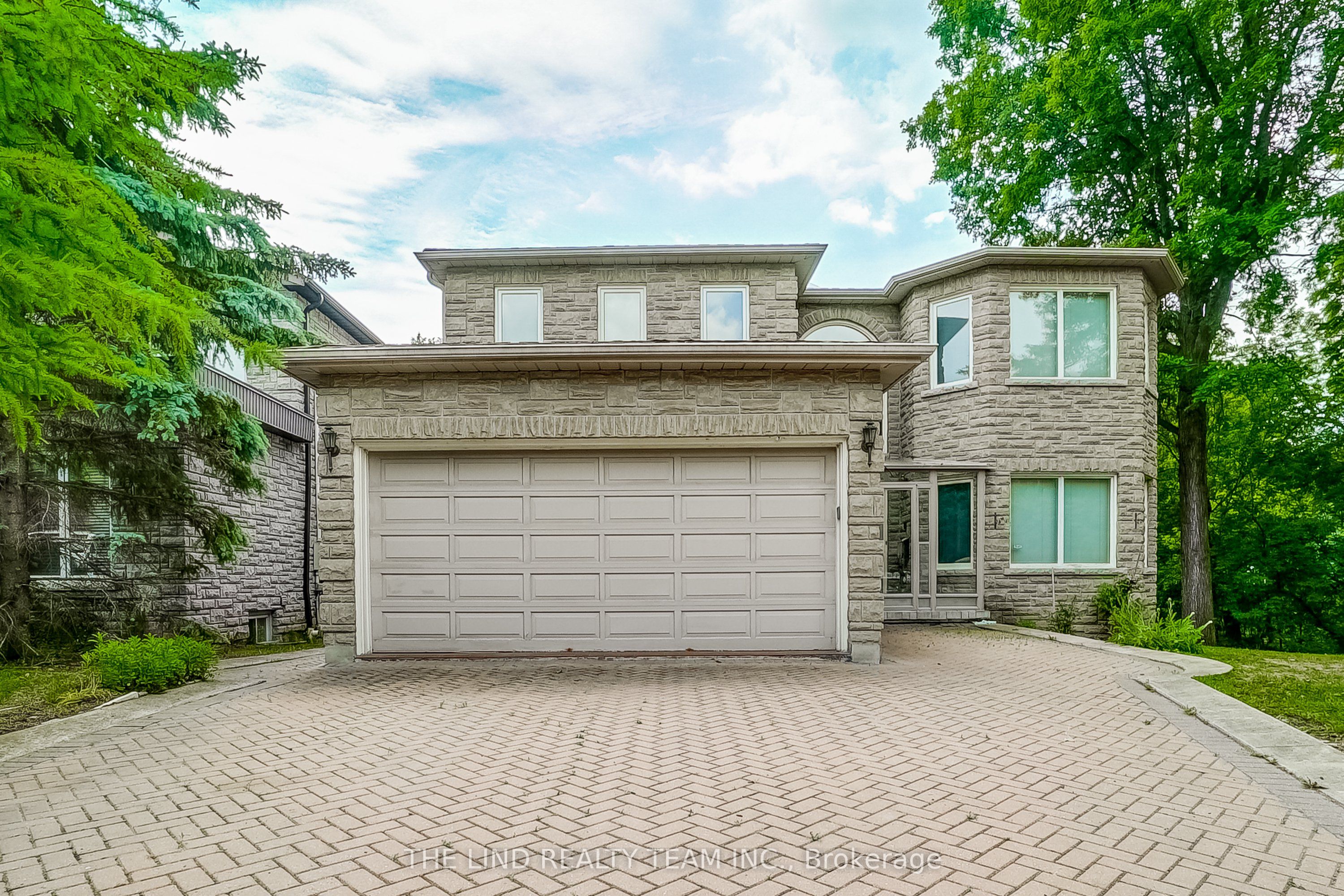 99 Birch Avenue, Richmond Hill, ON, L4C 6C5