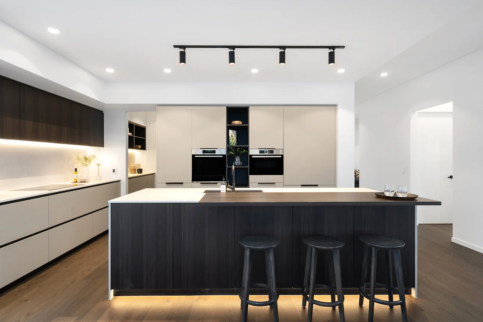 Additional image 6 of 98 Tennyson Road, Tennyson Point NSW 2111