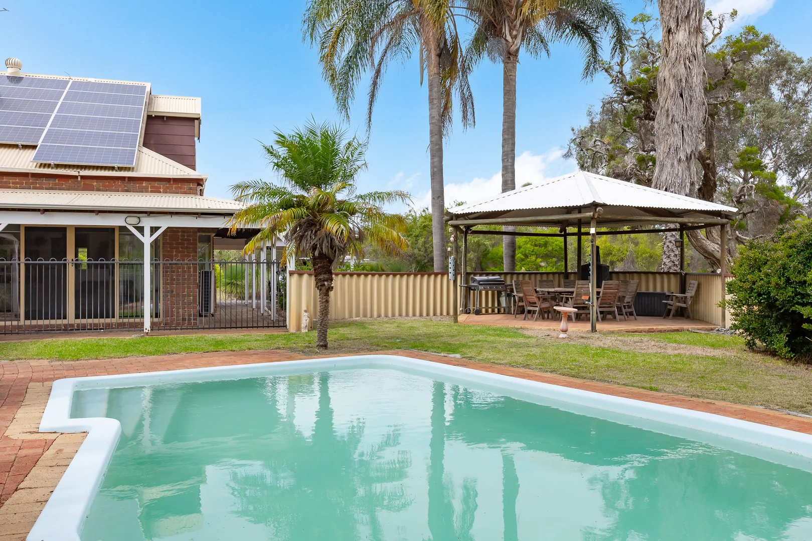 Additional image 22 of 14 Brockwell Place, Oakford WA 6121
