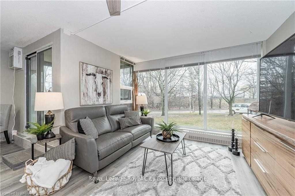 105-19 Woodlawn Road E, Guelph, ON, N1H 7B1