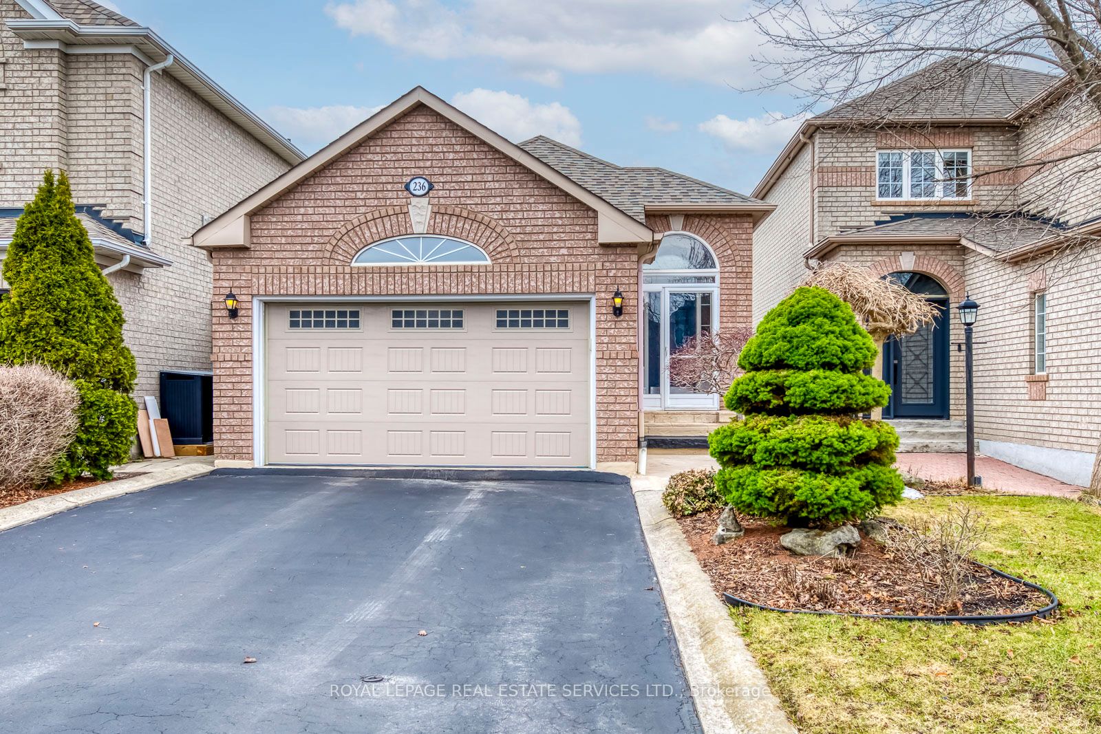 236 Slywood Crescent, Vaughan, ON, L6A 2P9