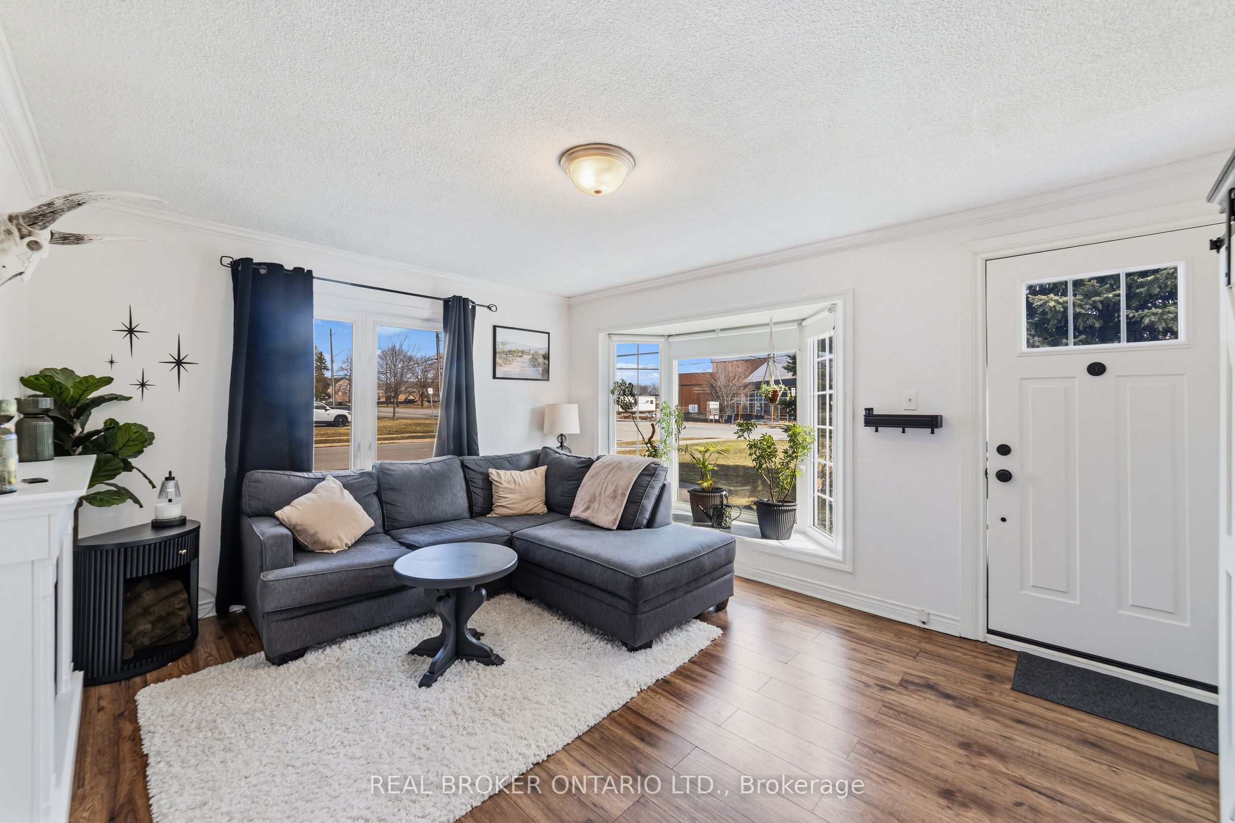 Additional image 4 of 1378 Upper Wellington Street, Hamilton, ON, L9A 3S9
