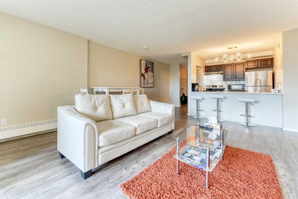 Additional image 4 of 907-221 6 Avenue SE, Calgary, AB, T2G 4Z9