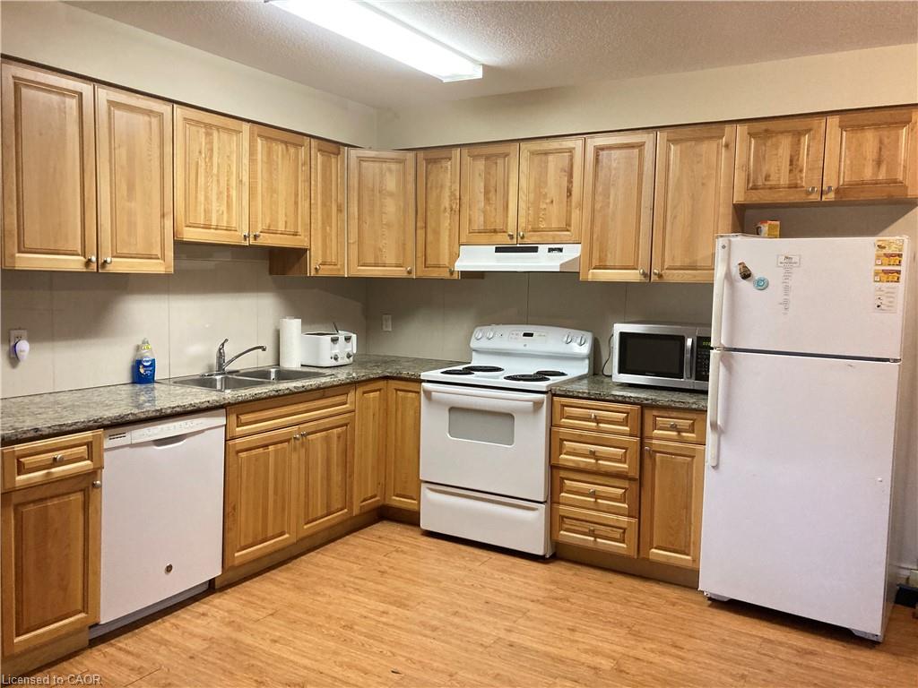Additional image 5 of 302-392 Albert Street, Waterloo, ON, N2L 3V1