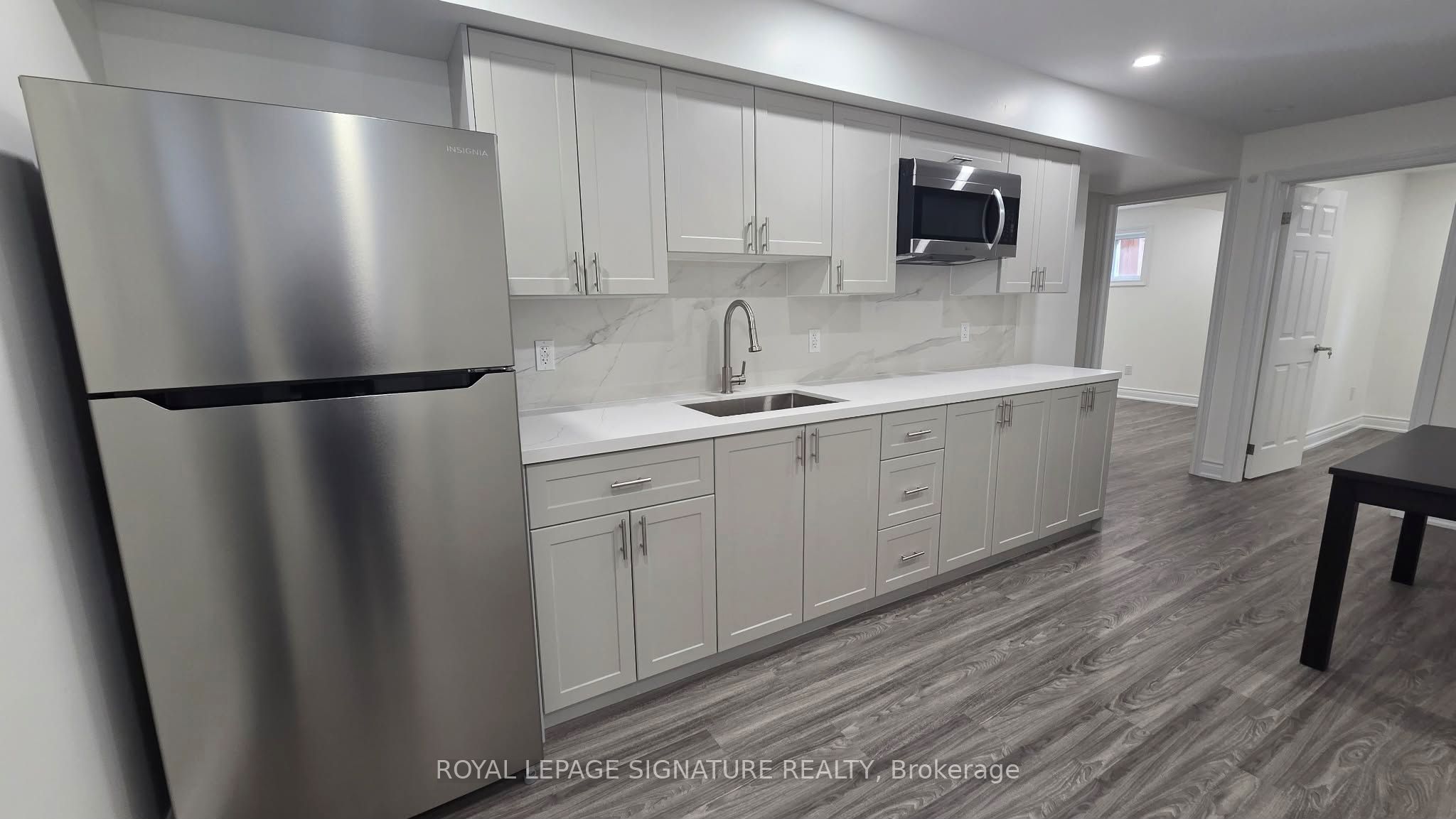 Additional image 5 of Basement 2-3137 Sunnyhill Drive, Mississauga, ON, L4X 2K5