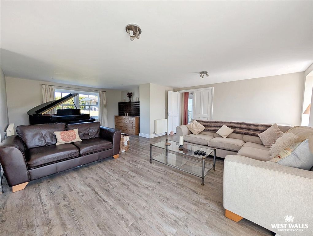 Additional image 12 of 7 bed detached house for saleLlanybri, Carmarthen SA33