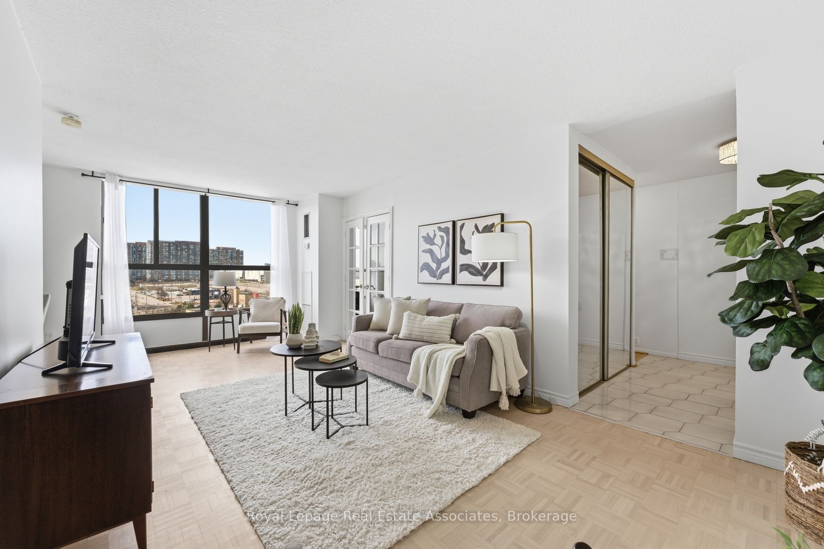 Additional image 4 of 1010-3170 Kirwin Avenue, Mississauga, ON, L5A 3R1