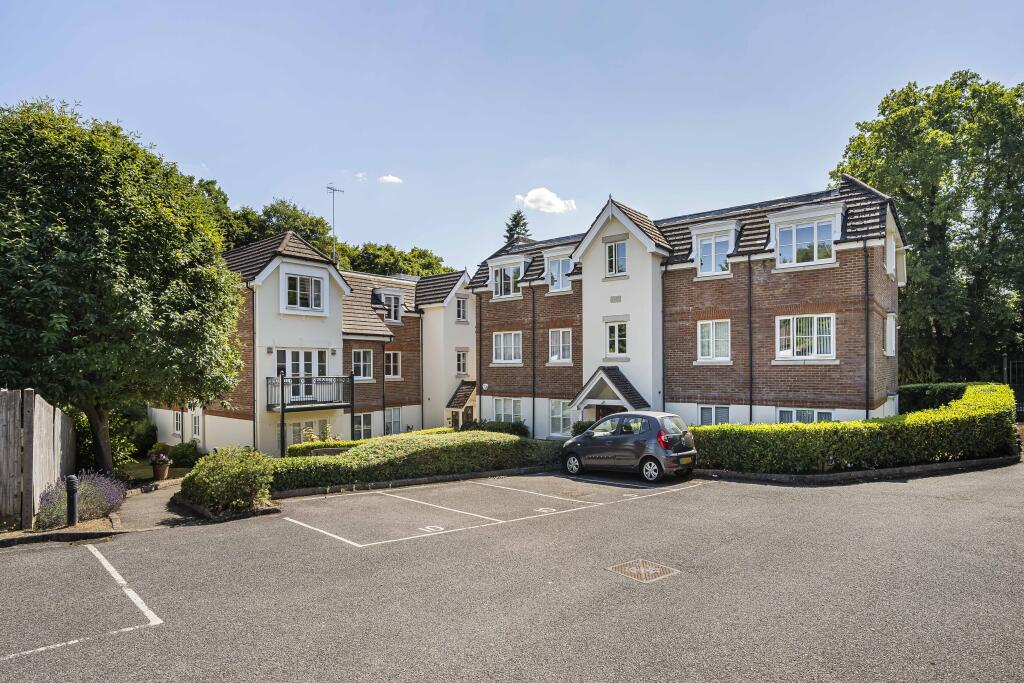 Additional image 12 of Canonsfield Road, Welwyn, AL6