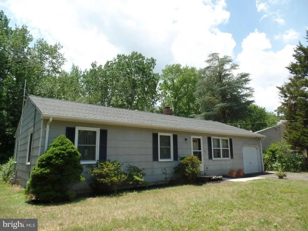 162 Huntley Avenue, Bayville, NJ 08721