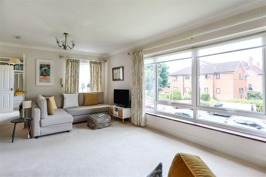 Additional image 3 of Douglas Road, Harpenden, AL5