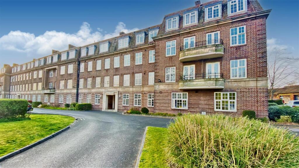 Pitmaston Court, Moseley