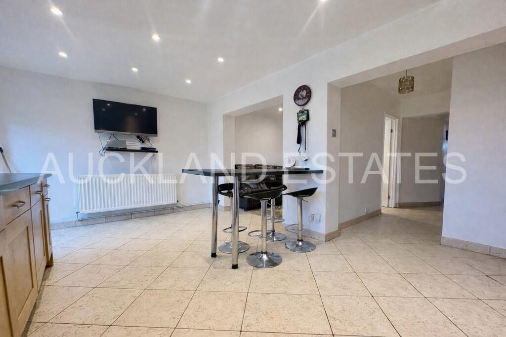 Additional image 5 of Parsonage Lane, Welham Green