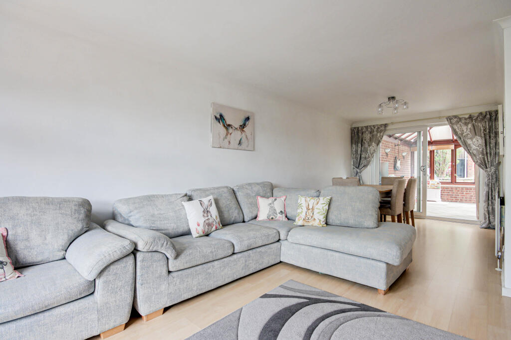 Additional image 2 of Knowle Drive, Harpenden, Hertfordshire, AL5